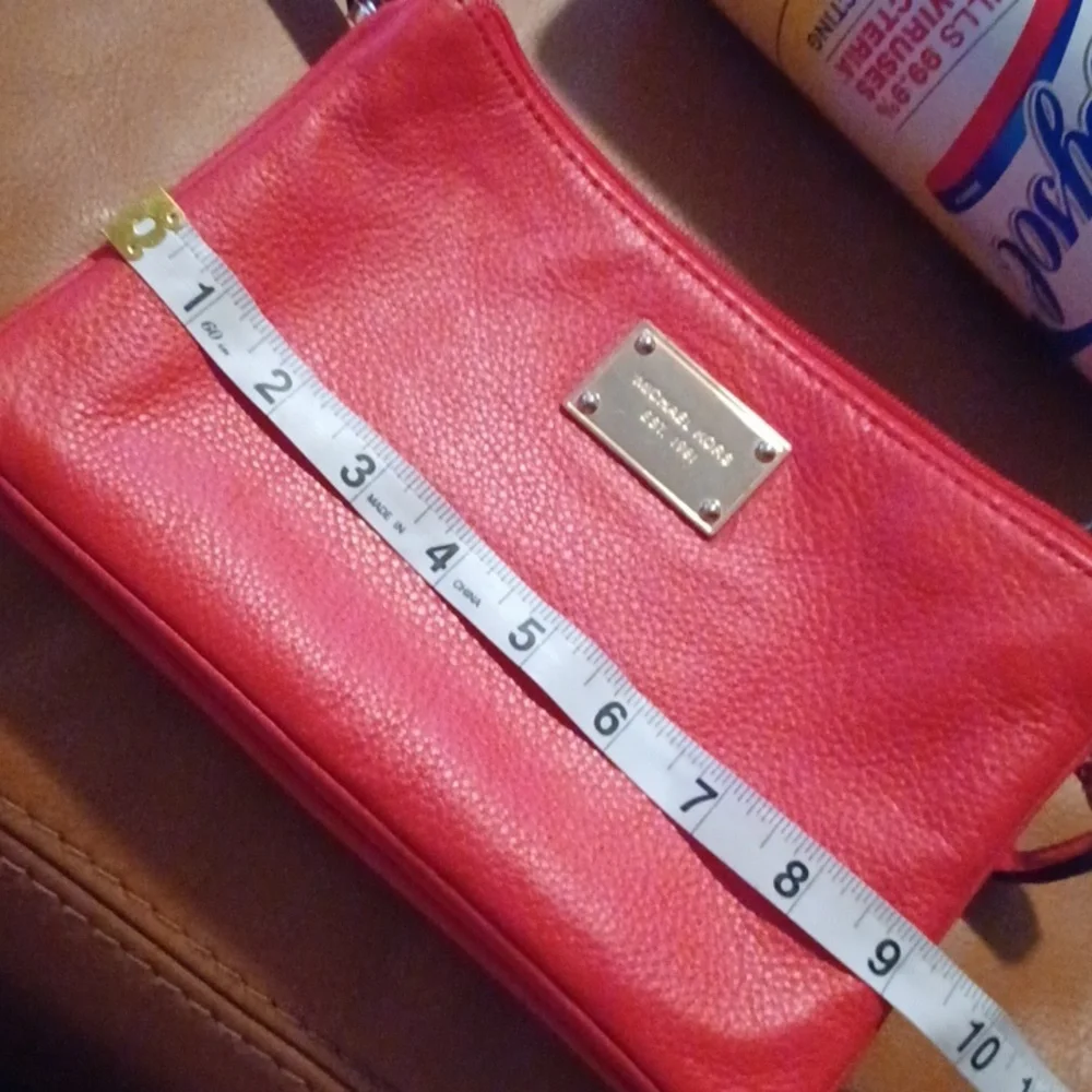 >  Michael Kors Vibrant Red Crossbody Bag